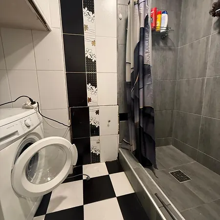 на успенской Apartment
